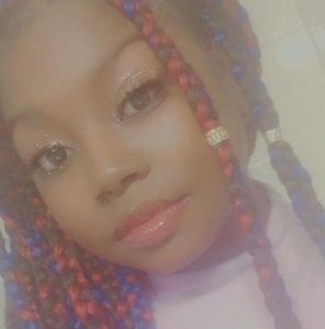 Meet your Posher, Patti